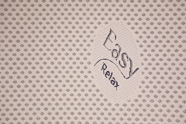 帶有漸變線的針織空氣層